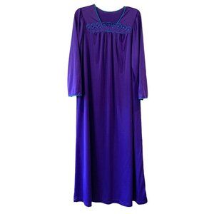Shadowline Womens Purple Nylon Nightgown Medium Square Neck 3/4 Sleeves